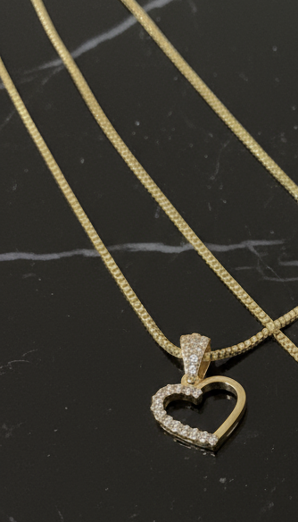 ✨ Cadena Estilo Franco 10K con Dije de Corazón – 2 mm | 22”