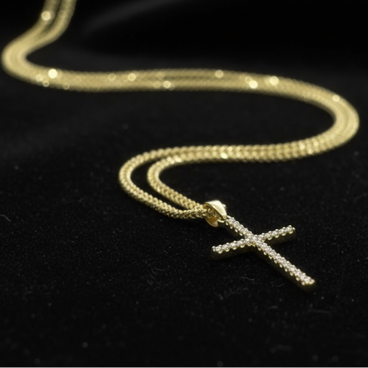 ✨ Cadena Estilo Franco 10K con Cruz en Circonias – 2 mm | 22”